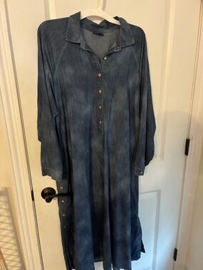 Pure Jill Relaxed Blue Button-    Front and side Women's Dress size large